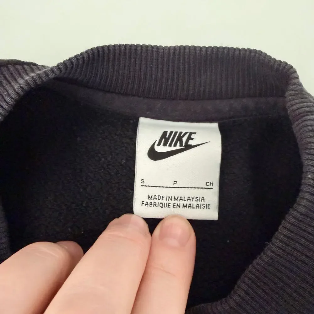 Nike Girls Youth Small Black Crewneck Sweatshirt Top